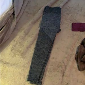 Fabletics leggings size Medium